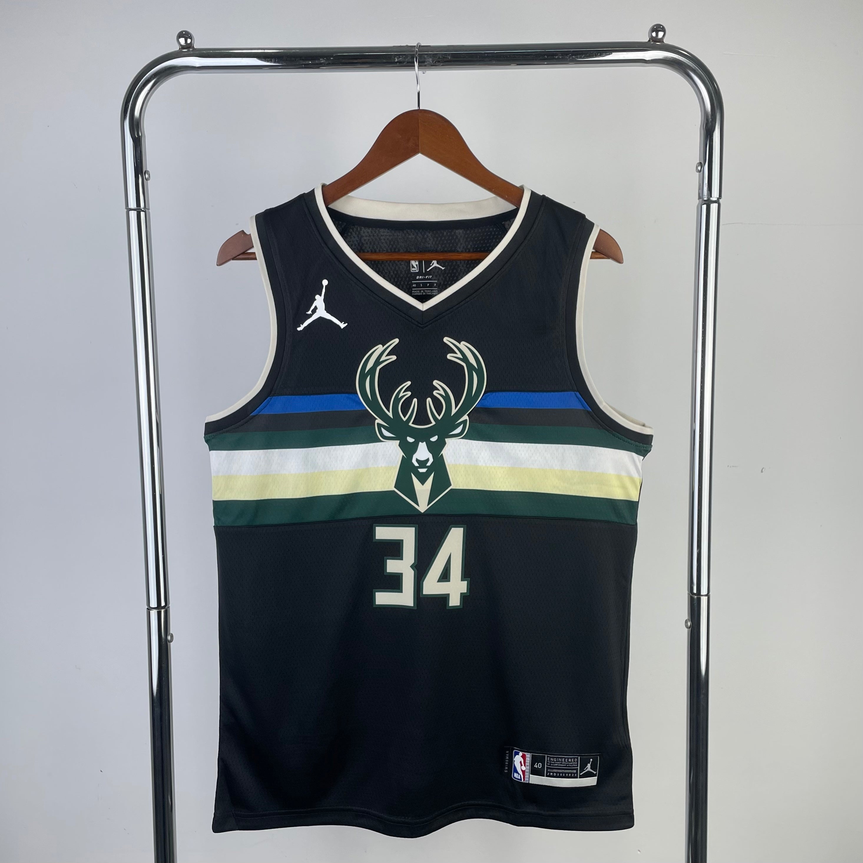 Maillot Milwaukee Bucks (2025-2026) Antetokounmpo #11